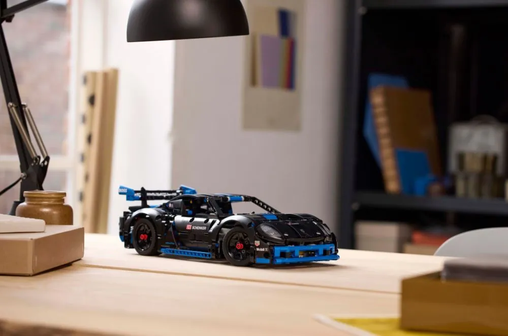 LEGO Porsche GT4 42176 - الصورة 3
